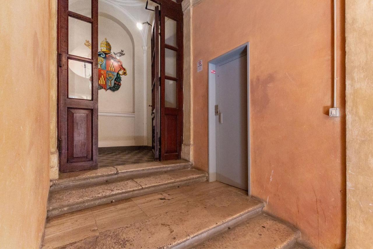 Palazzo Chigi Zondadari Lägenhet Siena Exteriör bild